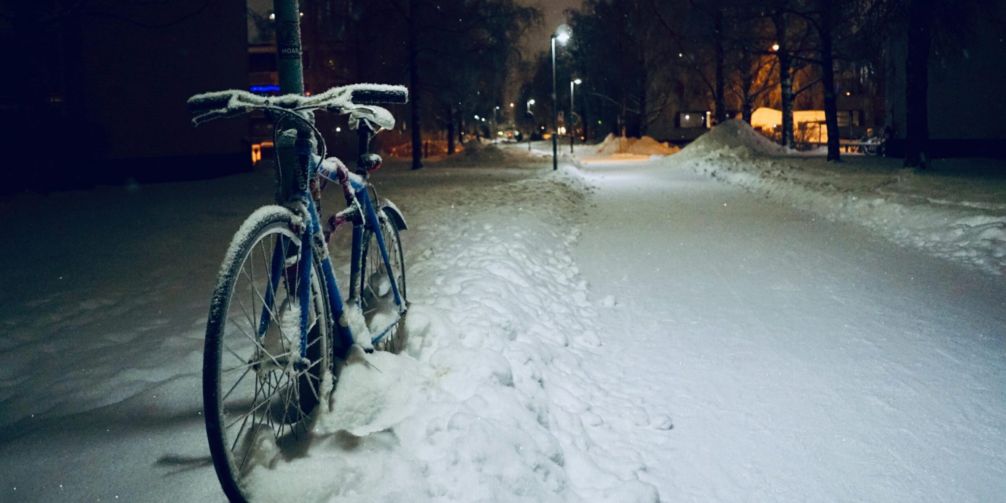 Winterdienst-Pflicht: Bis wann muss Schnee geräumt werden? Bußgelder & Vorschriften